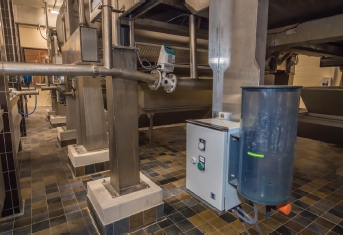 Sulfidoseur automatique du pressoir pneumatique Smart Press de Pera Pellenc, matériel vinicole