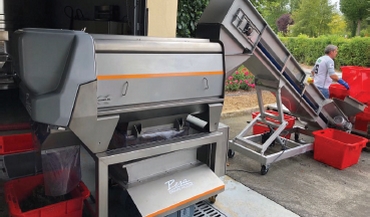 H600 destemmer: Pera Pellenc, winemaking equipment